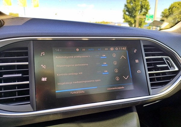Peugeot 308 cena 66900 przebieg: 73667, rok produkcji 2020 z Białystok małe 232